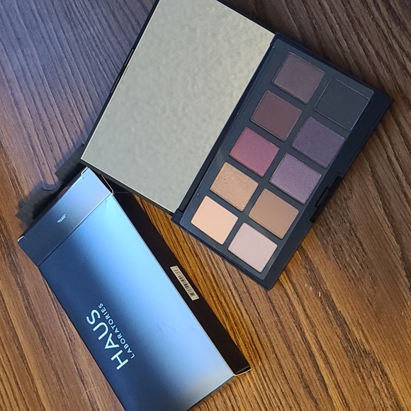 (CCO!) HAUS Laboratories - NO. 1 Fame Eyshadown Pallette - Picture 2 of 6